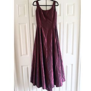 Scott McClintock Ruby & Black Ombre Formal Dress